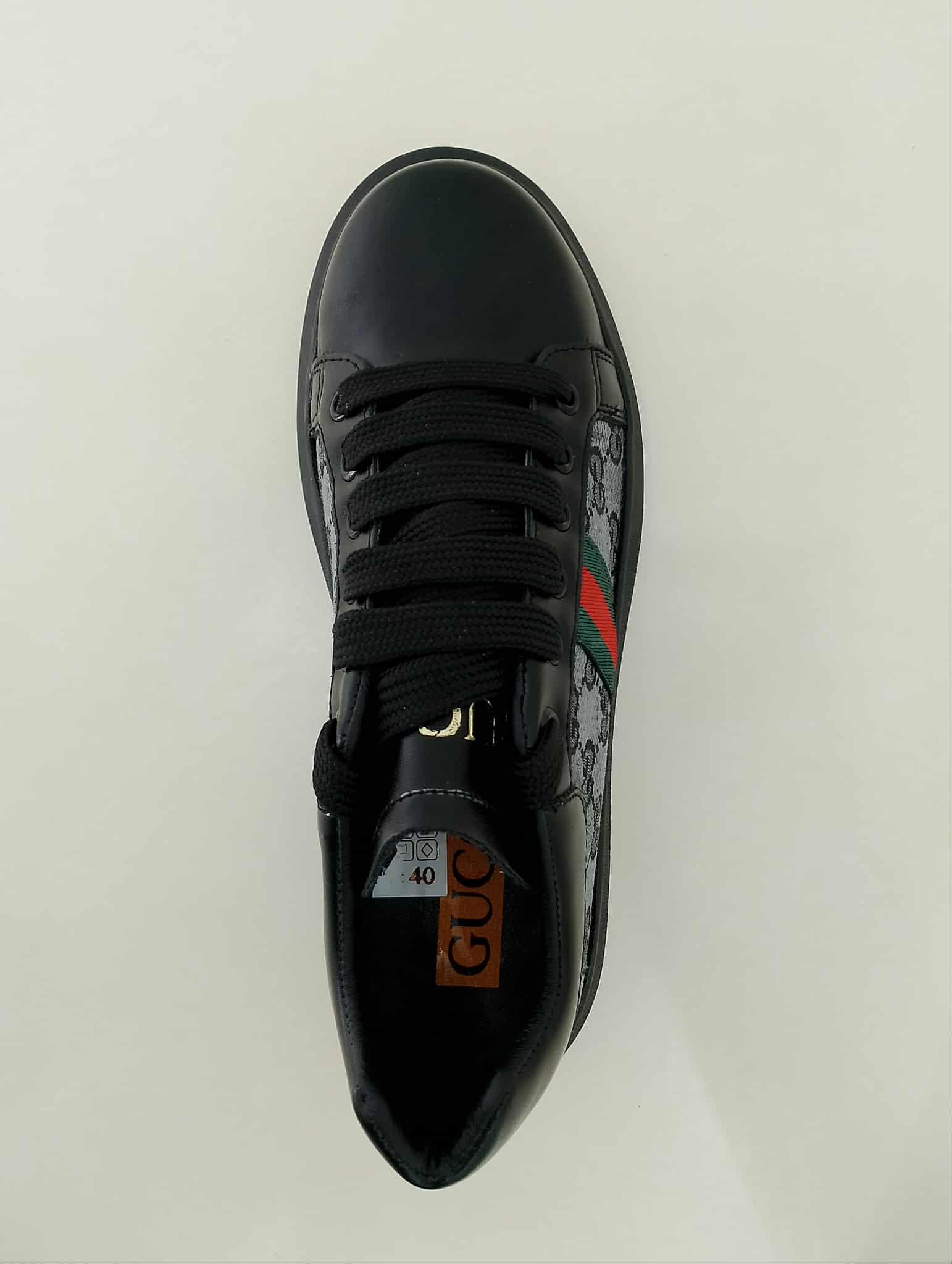 Gucci   كاجوال
