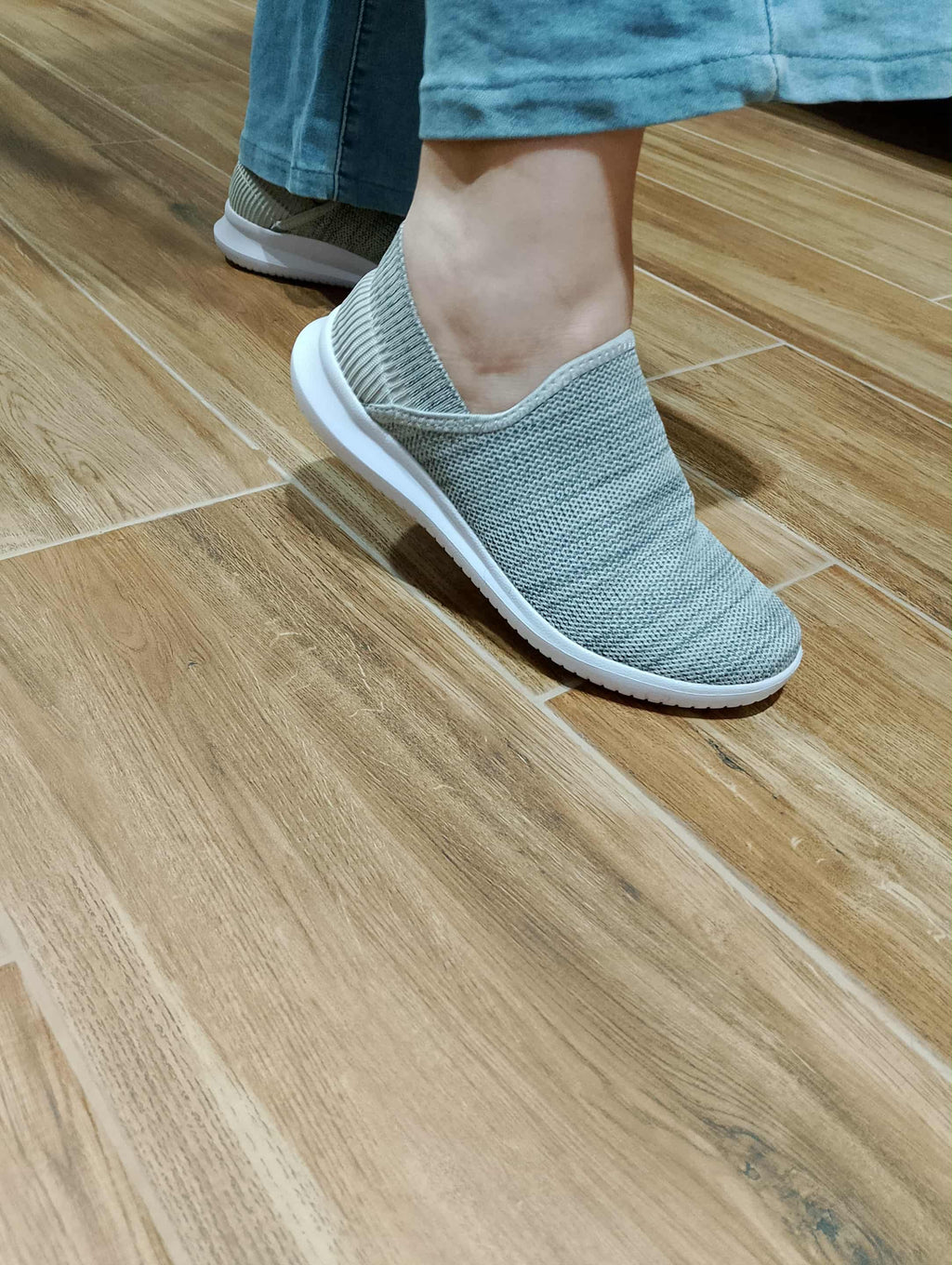 Sneakers à enfiler femmes سنيكرز نسائي  سهل الارتداء