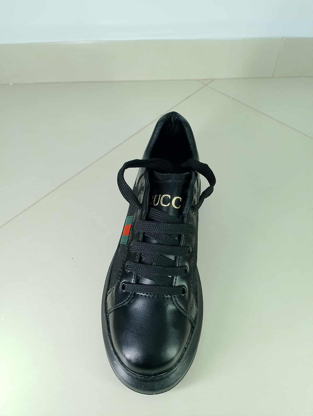 Gucci   كاجوال