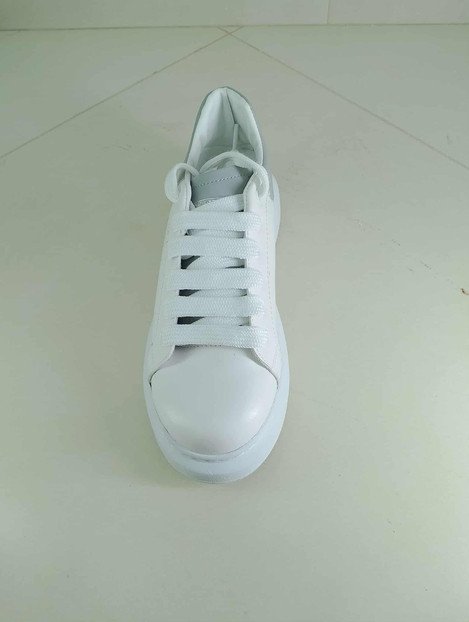 Alexander McQueen   كاجوال
